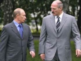 Владимир Путин и Александр Лукашенко. Фото с сайта day.kiev.ua