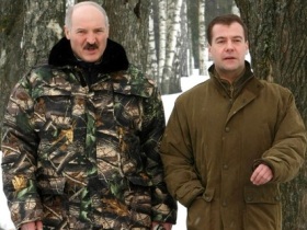 Александр Лукашенко и Дмитрий Медведев. Фото с сайта daylife.com