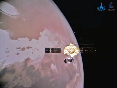 Зонд на Марсе. Фото: Космическое управление Китая