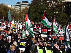 Протестующие на "Национальном марше за Палестину" 11 ноября в центре Лондона. Фото: Henry Nicholls / AFP / Getty Images